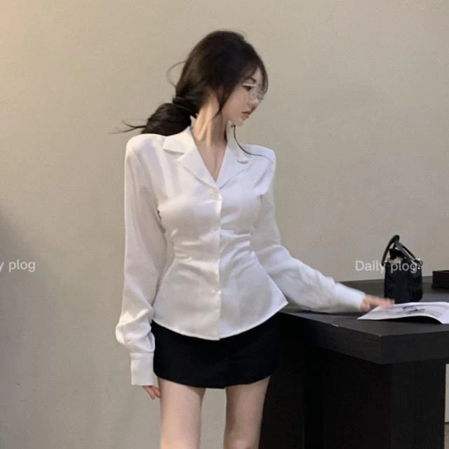 白色辣妹长袖衬衫女秋季设计感小众收腰衬衣别致绑带修身显瘦上衣