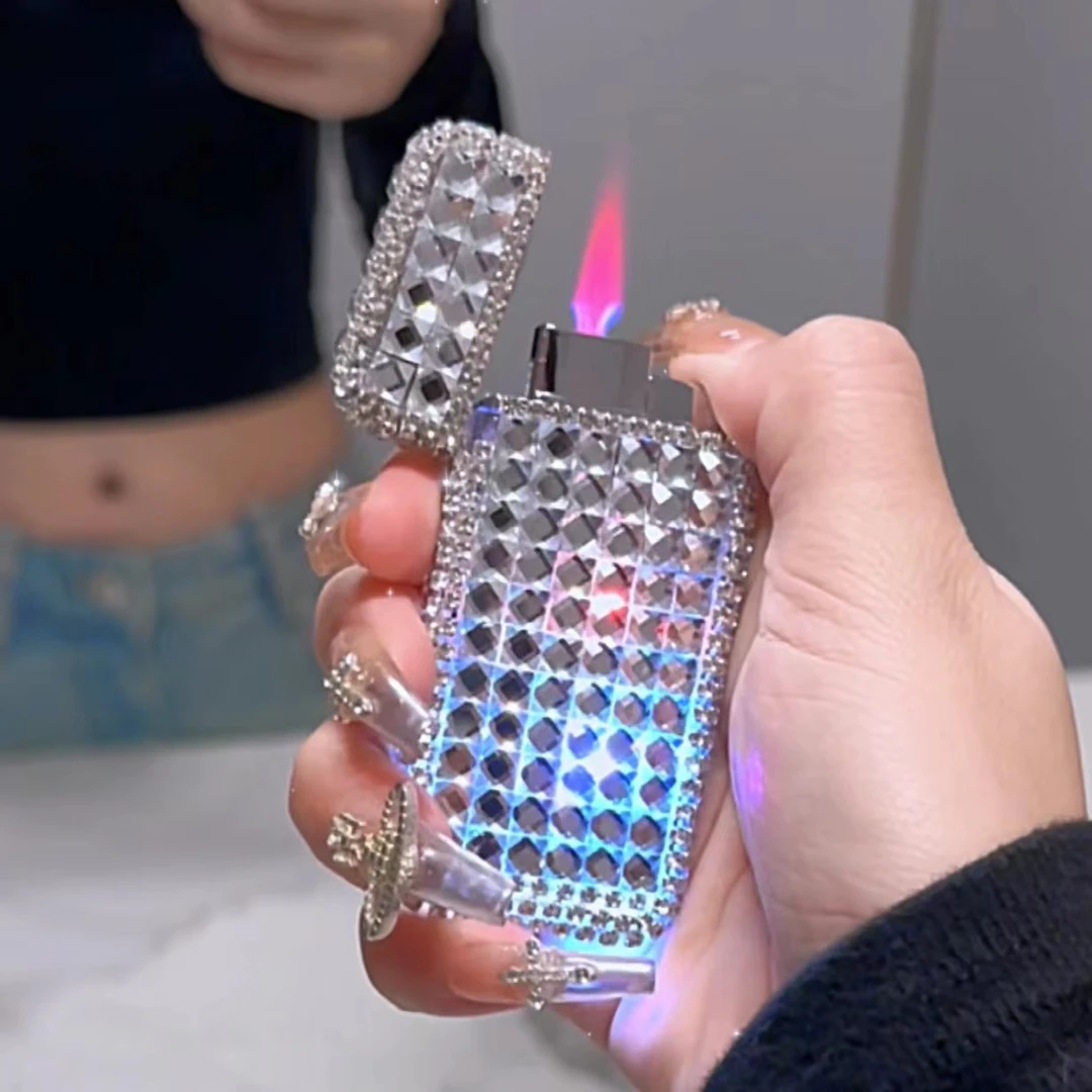 轻奢满钻防风直冲打火机炫酷闪灯手工气质网红高档重工精致礼物女