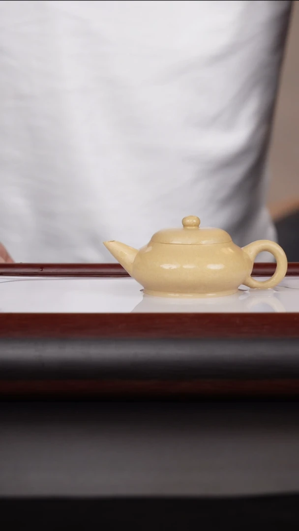 【闪购商品】紫砂茶壶 本绿 扁水平  120CC
