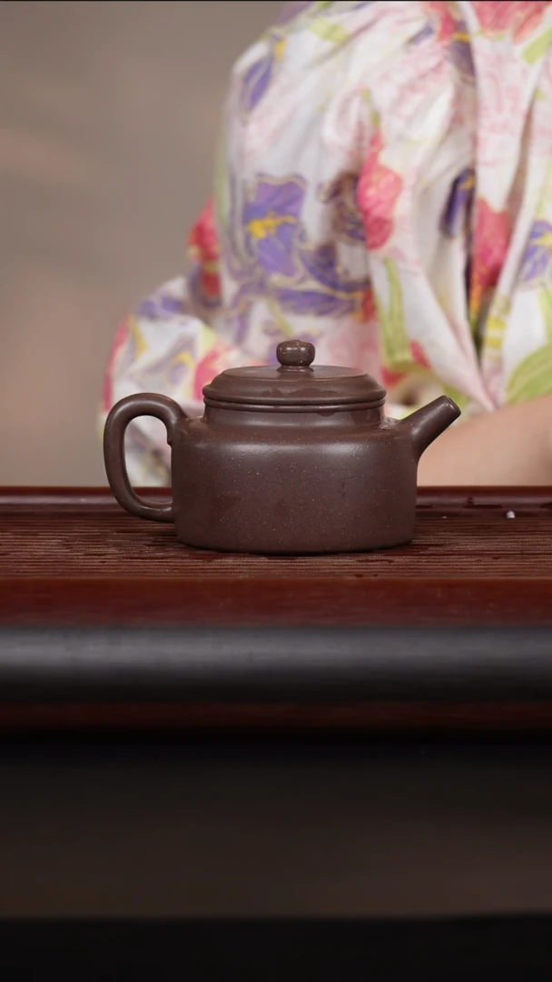 【闪购商品】紫砂茶壶德钟 大水潭天青泥 220cc