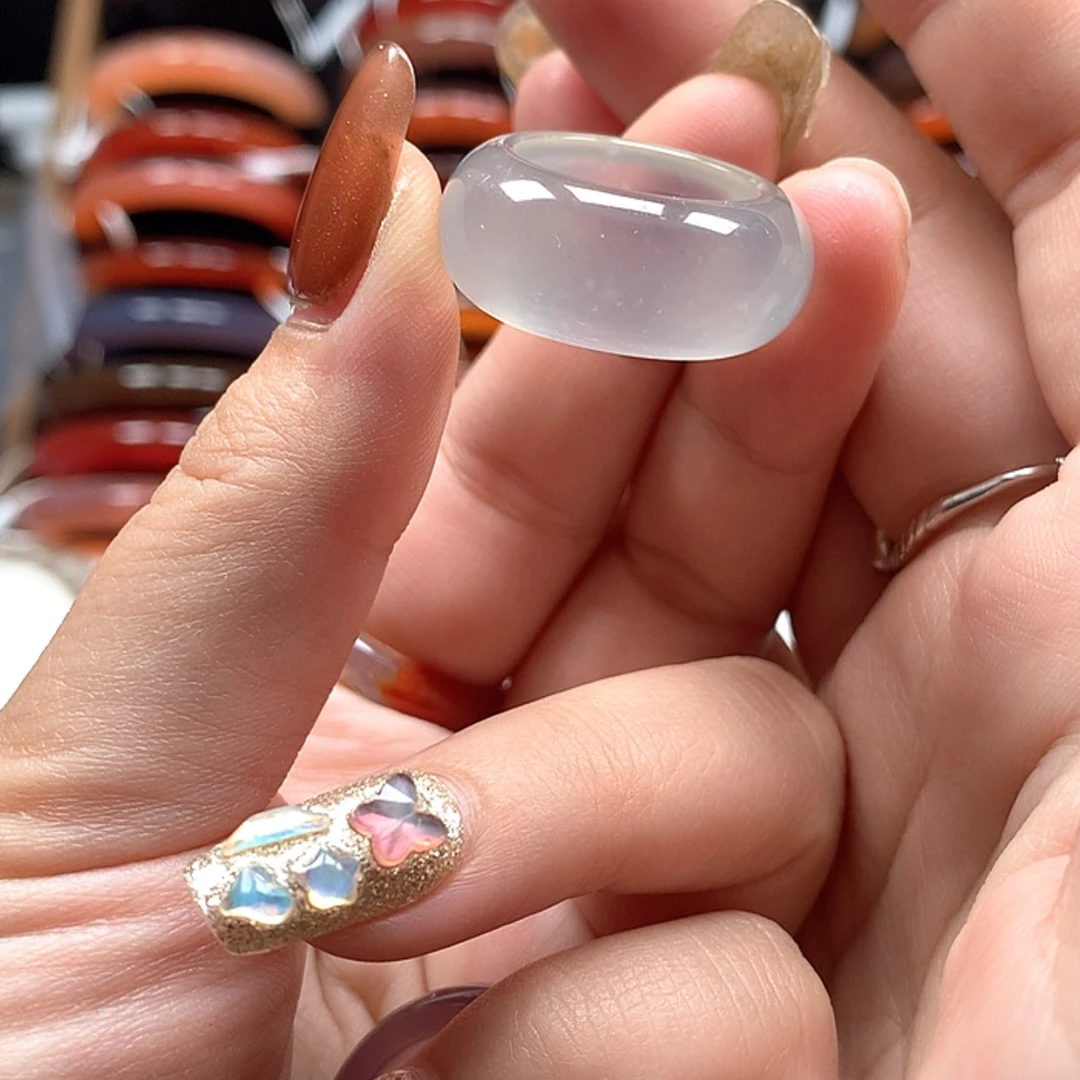 【闪购商品】玛瑙/玉髓手镯未镶嵌燕***天