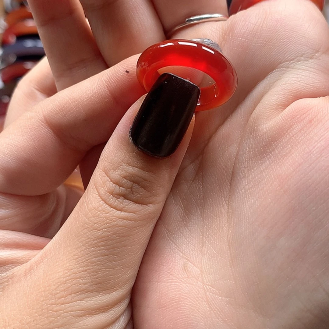 【闪购商品】玛瑙/玉髓手镯未镶嵌春**年