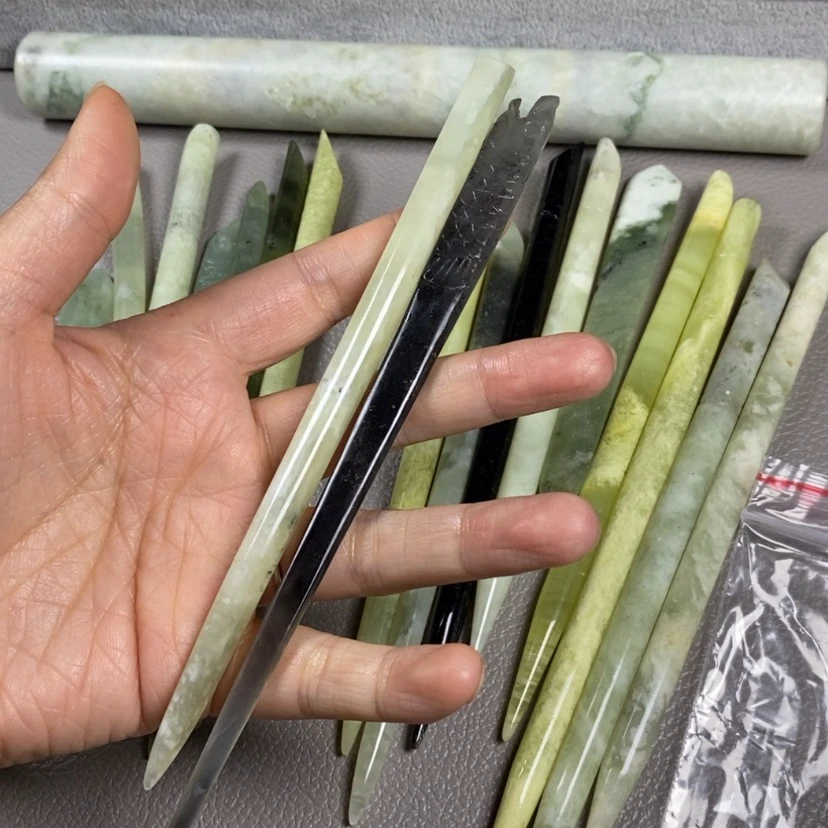 【闪购商品】蛇纹石玉挂件耳饰耳环项链未镶嵌?***鱼