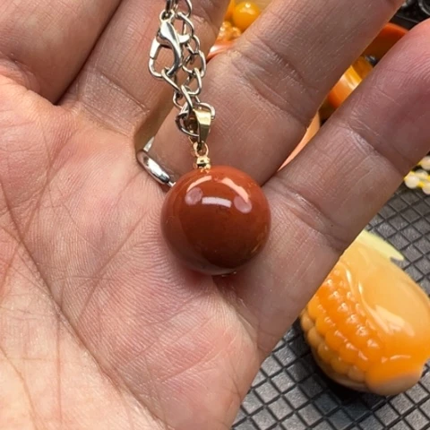 石英质玉（黄龙玉）颈饰合金