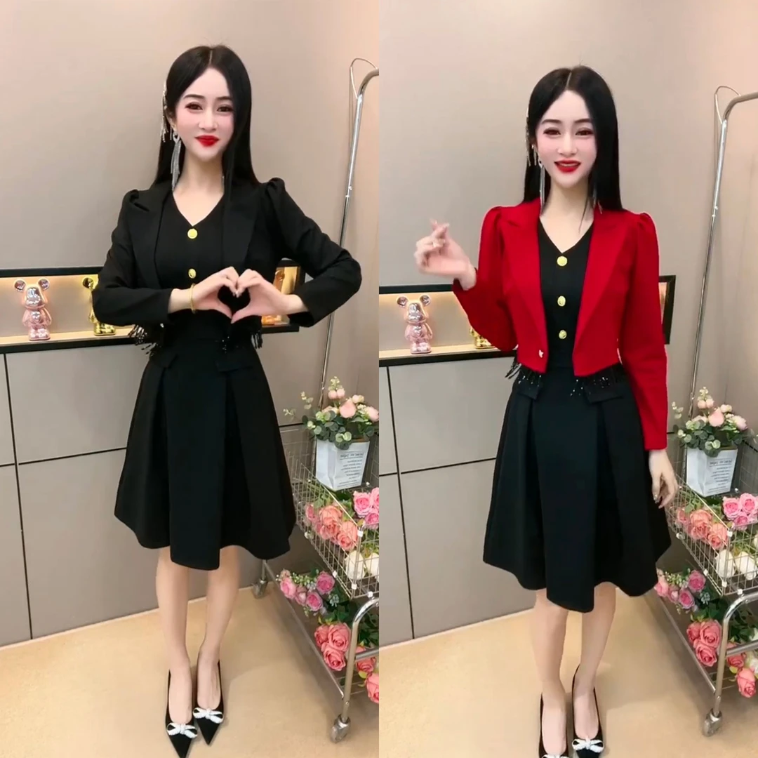 2023年爆款假两件连衣裙显高显瘦