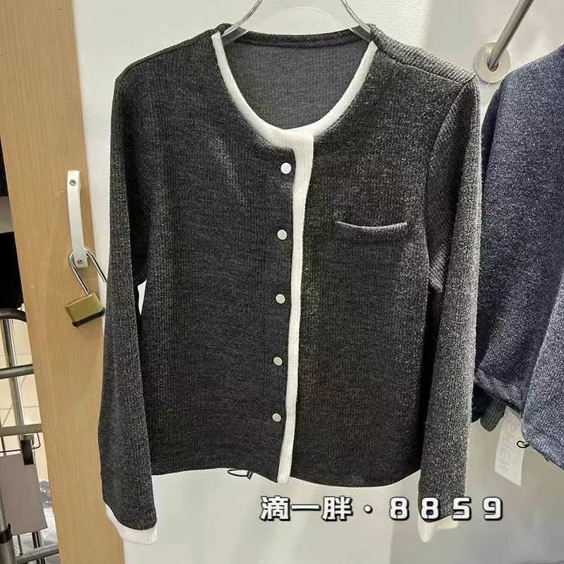 8859气质高级感时髦假两件开衫外套女装秋季新款洋气减龄针织上衣