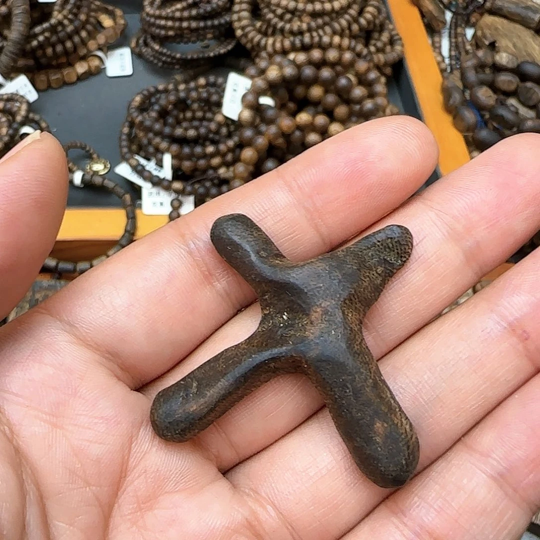 沉香吊坠小吊坠3.4十字
