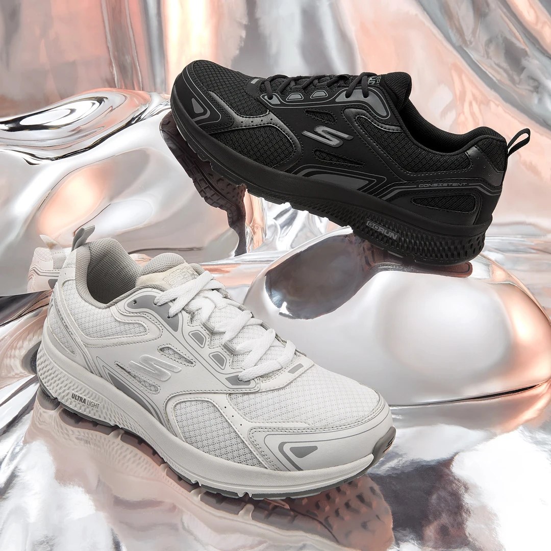 Skechers斯凯奇时尚百搭减震跑步鞋男夏新款网面休闲运动鞋220034