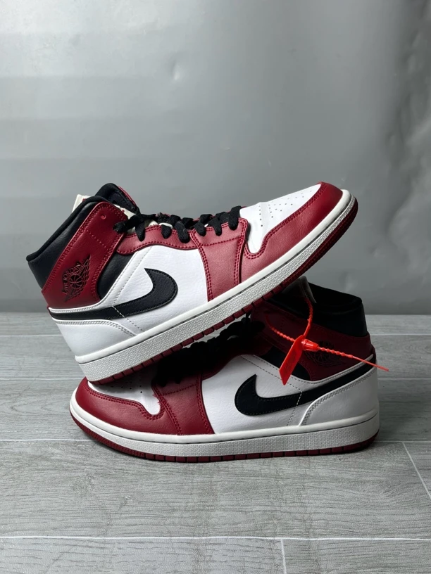 41码 95新原盒/air jordan1芝加哥/板鞋 公价1249