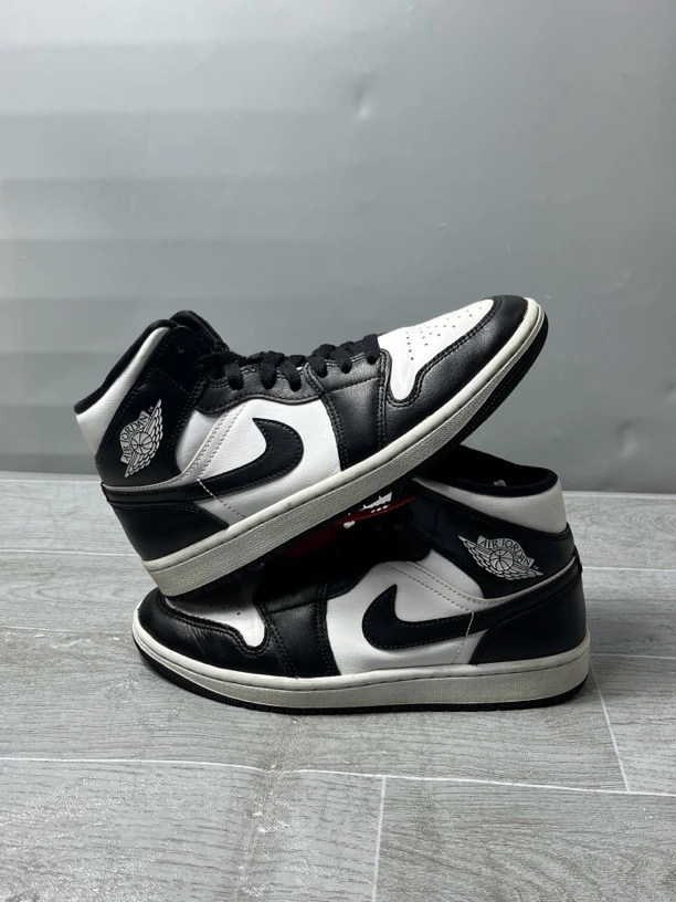 39码 9新/air jordan1熊猫/板鞋