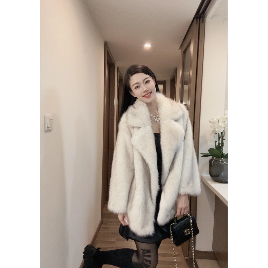 【苏妲己】显瘦气质轻奢网红宽松百搭时尚秋冬小外套
