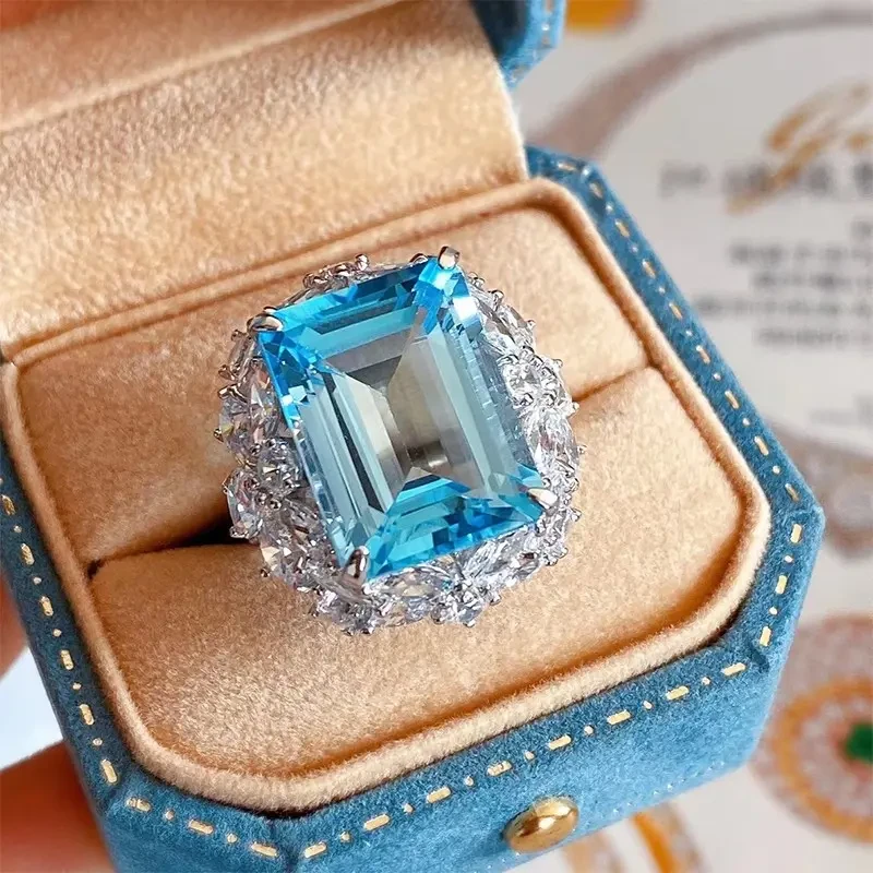 【福利】天然托帕石戒指鸽子蛋15克拉左右国风新中式S925银镀金