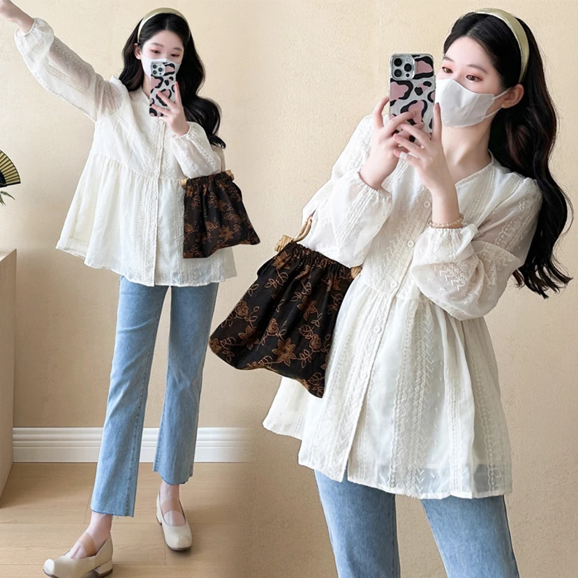 孕妇装杏色娃娃衫刺绣宽松孕妇装长袖衬衫上衣春