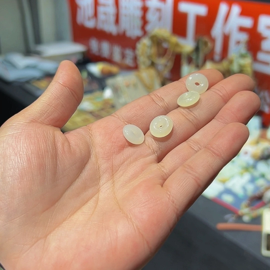 【闪购商品】和田玉（白玉）颈饰未镶嵌