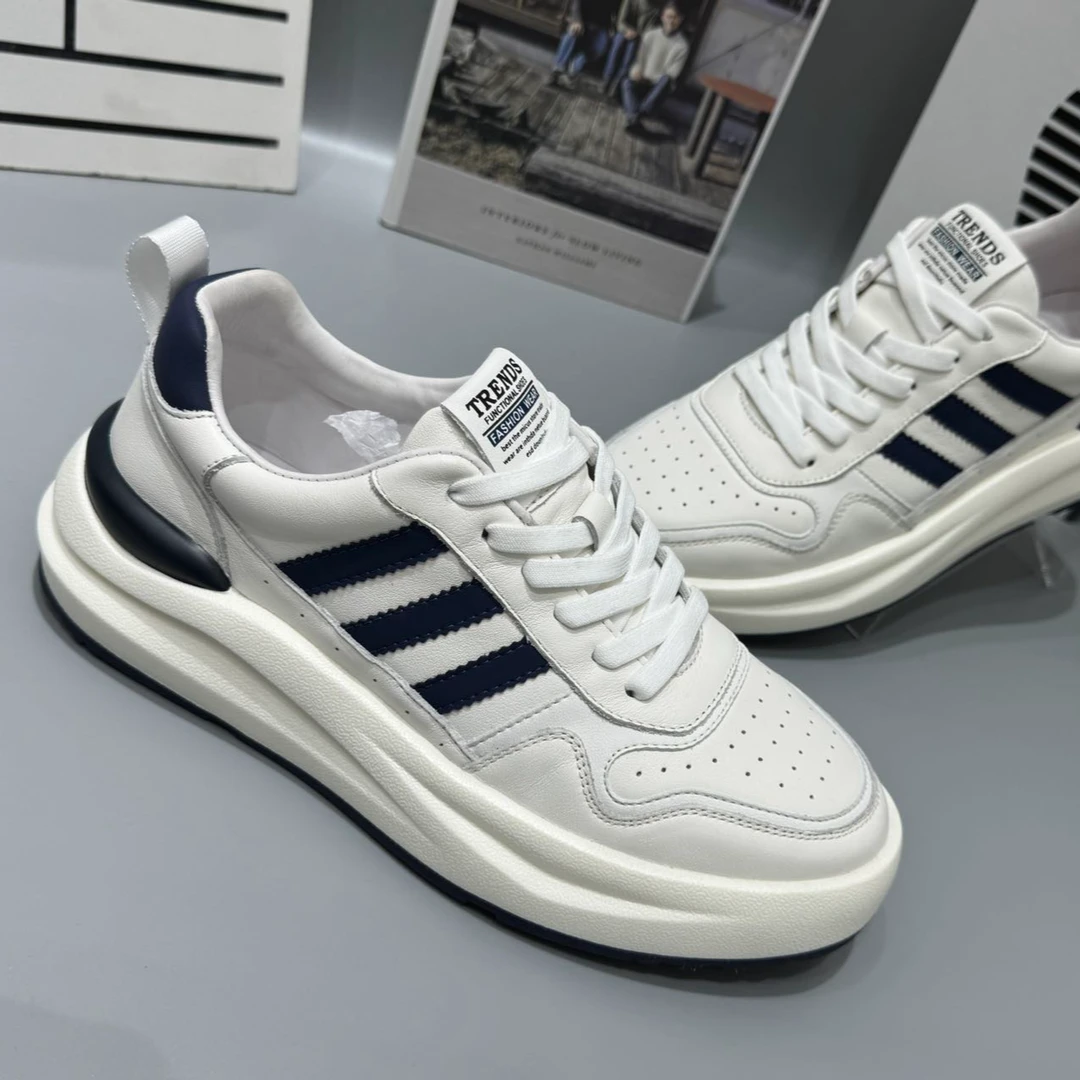 男士韩版男头层牛皮低帮小白鞋真皮厚底休闲百搭轻便流行时尚板鞋