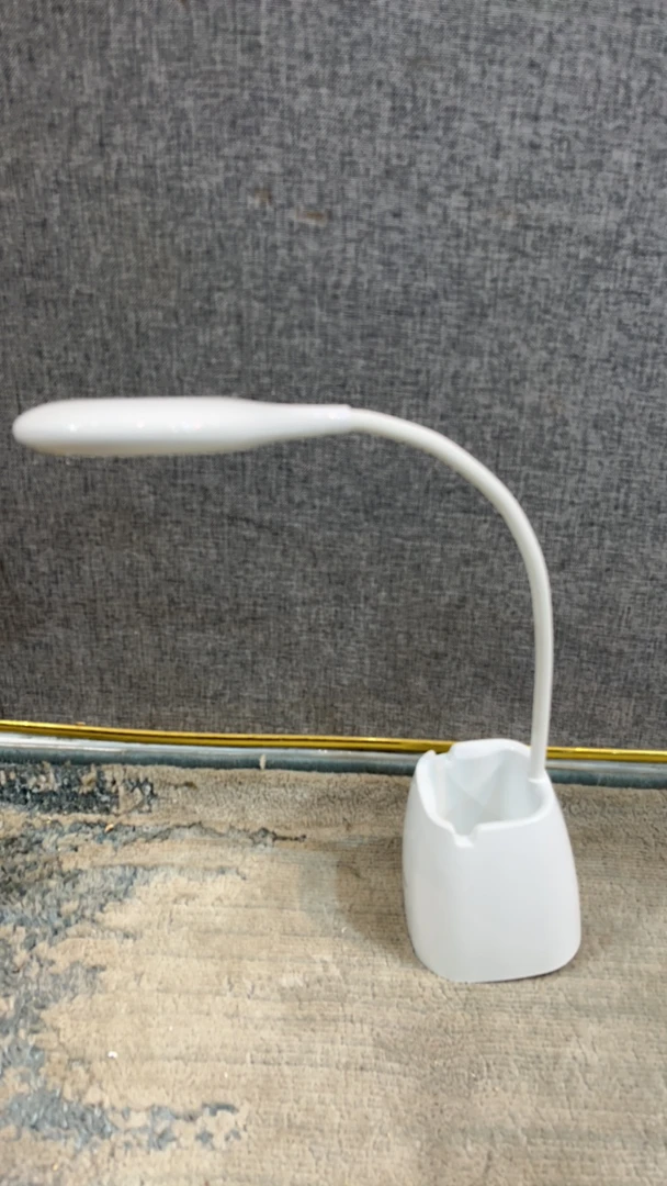 笔筒 台灯 （颜色随机发货）装饰灯充电创意11