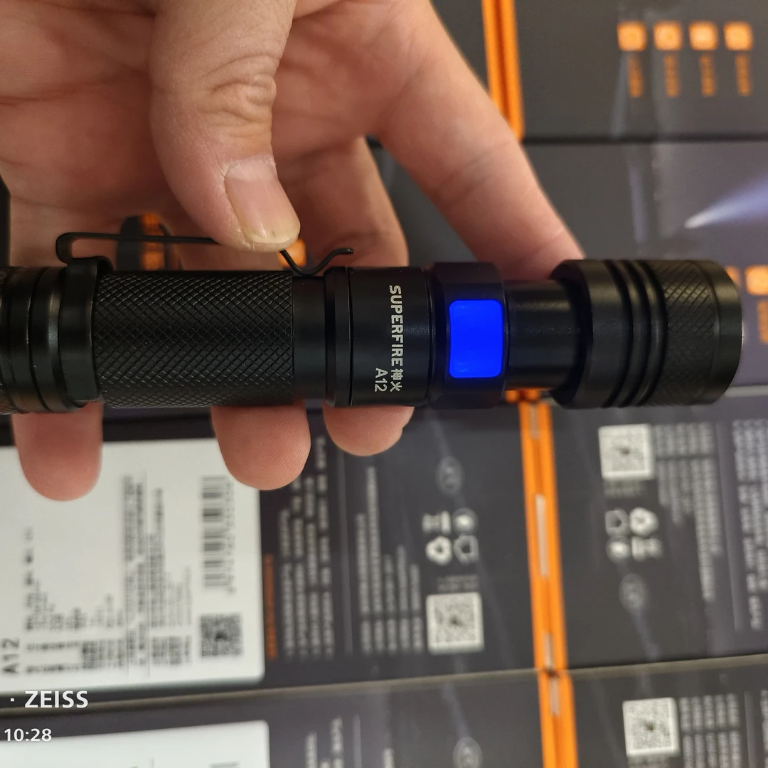 神火牌superfire工作灯应急救援户外汽修工作灯2000mA可充电