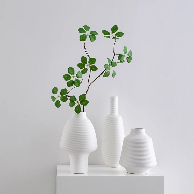 宿雨黑色拉丝北欧创意陶瓷装饰花瓶干花客厅餐桌玄关插花摆件花器