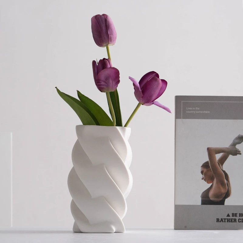 简约现代陶瓷花瓶干花鲜花花器北欧创意居家装饰品客餐厅桌面摆件