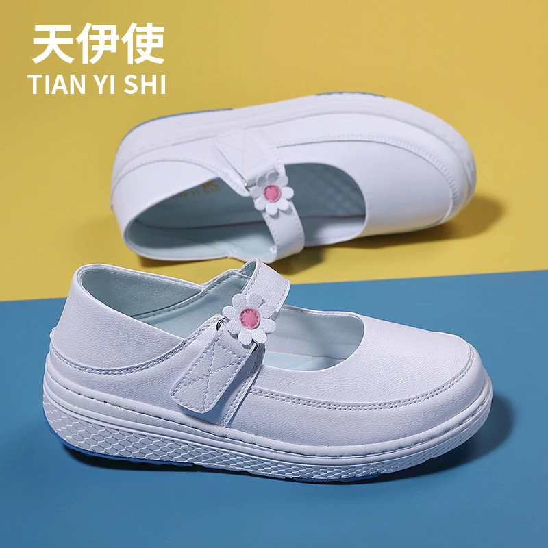 天伊使护士鞋女夏季软底透气不累脚小白鞋新款刺绣卡通厚底轻便