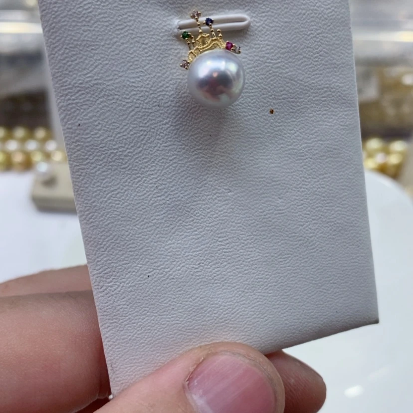 【闪购商品】海水珍珠颈饰18K金镶嵌