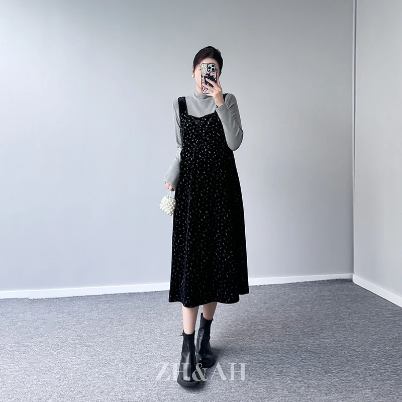 ZH&AH【落日烟火】冬季新款百搭丝绒小碎花背心裙+基础打底衫套装