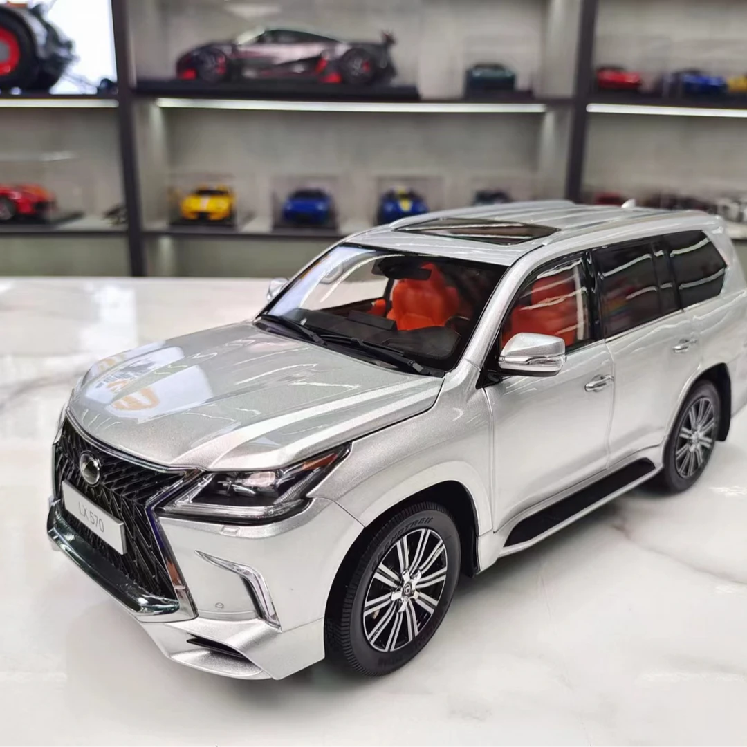 LCD 1:18 雷克萨斯LX570（LCD18010）合金汽车模型