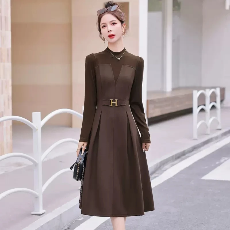 优雅修身纯色连衣裙2023女新款秋季气质名媛设计感拼接高级感裙子