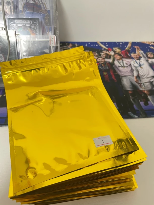 足球球星卡大金包（拍下默认代拆不退，未成年人禁止下单）