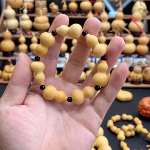 A****d天然小葫芦草李金手串一个