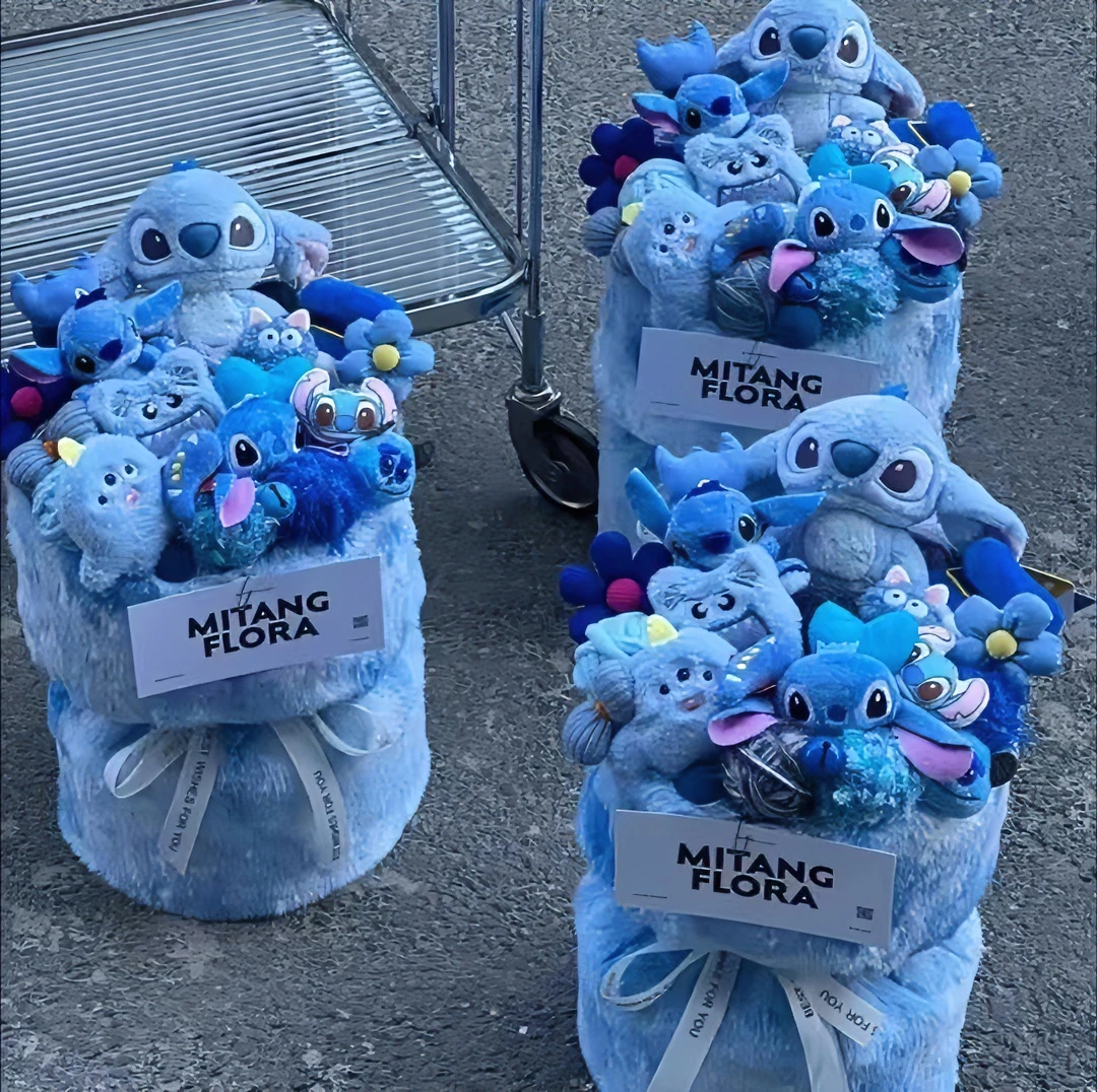 史迪仔蜡笔小新星之卡比玩偶花束520礼物送女友闺蜜创意卡通毛绒