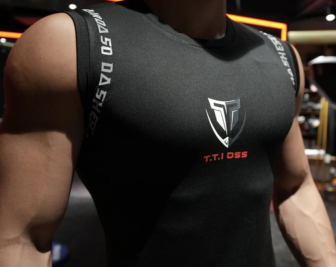 紧身220黑色健身背心运动速干透气黑色潮流印花男士休闲肌肉跑步