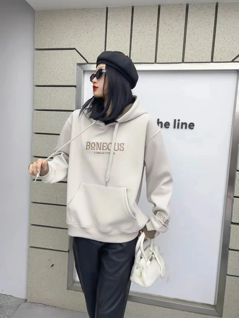 冬款加绒刺绣连帽卫衣双袖口休闲韩版显瘦龙年女士外套加厚慵懒风