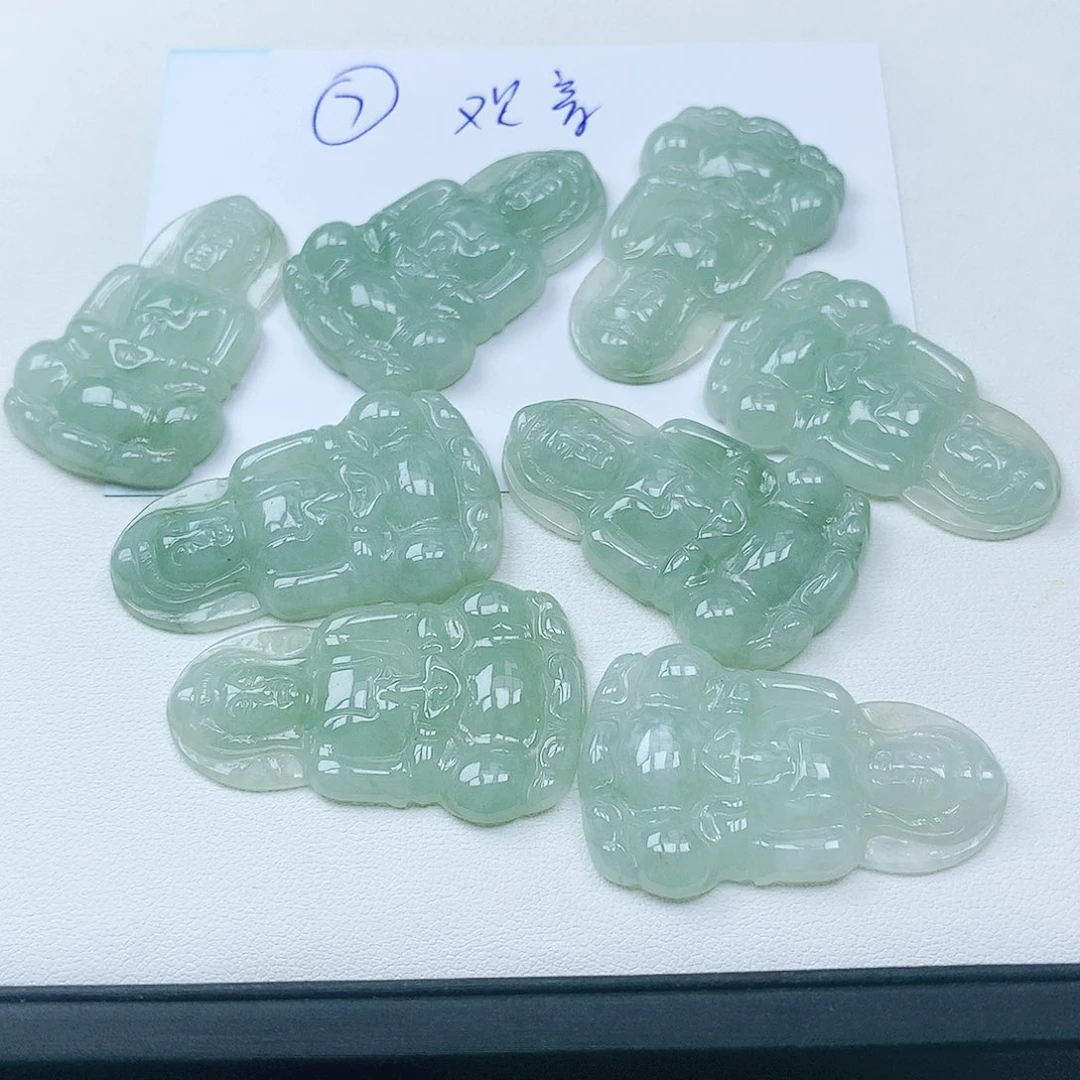 翡翠颈饰未镶嵌多样性发其一