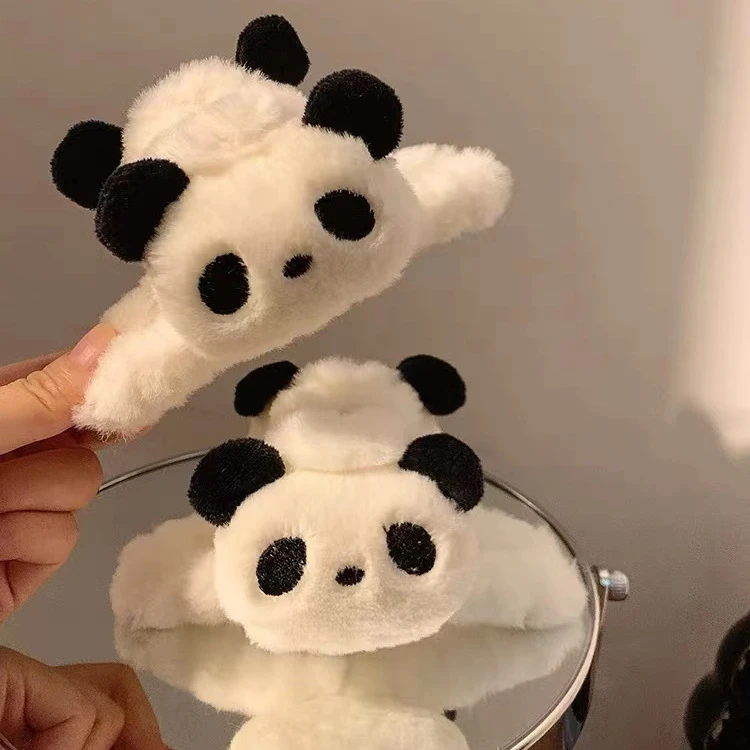 【Ruafufu粉丝福利】可爱熊猫毛绒抓夹女后脑勺发夹卡通盘发鲨鱼夹