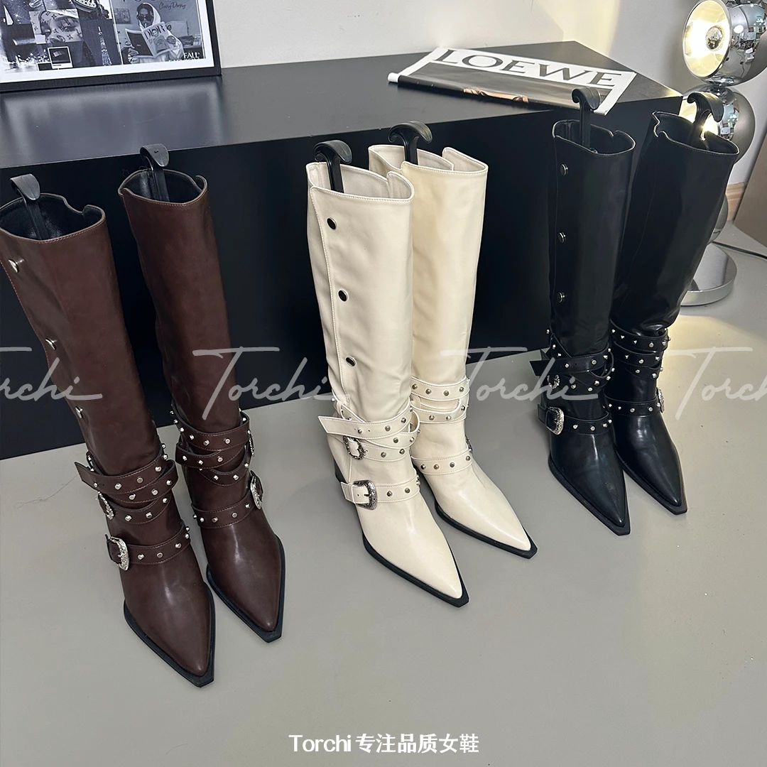 TORCHI / 罗马骑士 / 限量预售-尖头皮带扣粗跟长筒靴新款马丁靴