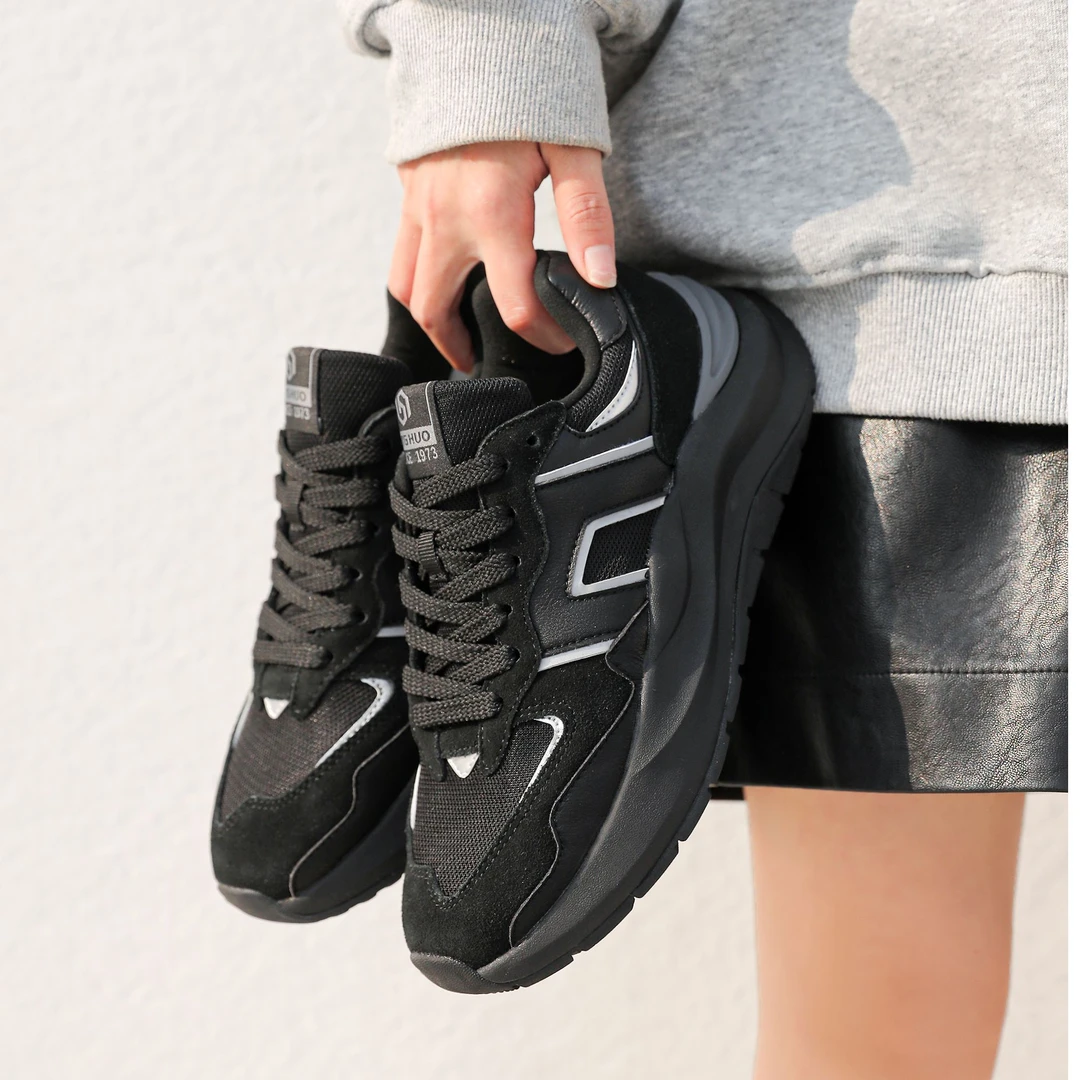 GM86【品牌捡漏】户外男女休闲百搭真皮高品质阿甘鞋