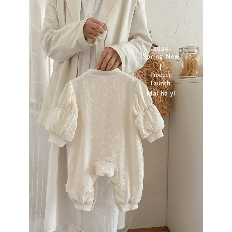 新生婴儿连体衣春季衣服春季新款女宝宝可爱哈衣韩版春天外出爬服