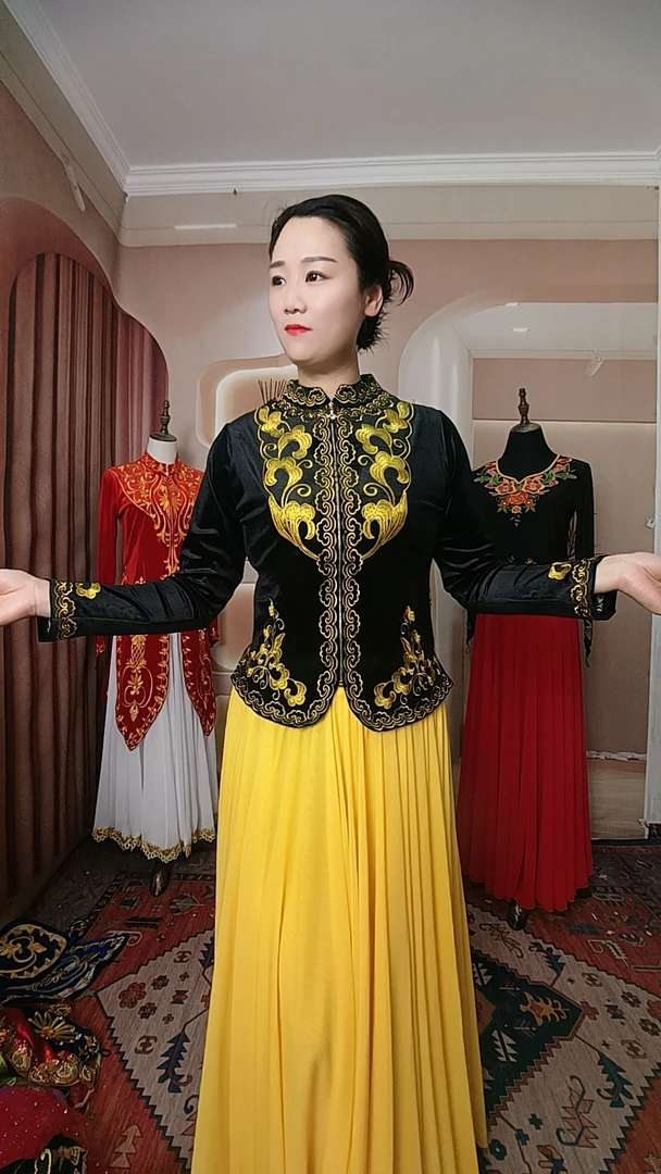 维吾尔族舞蹈服黄刺绣金丝绒刺绣舞台外套民族风