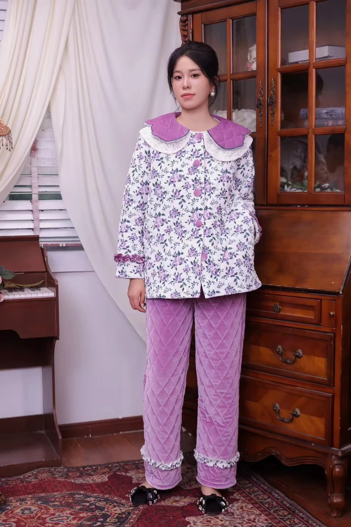 原木柏林少女紫色花田园风格时尚家居服