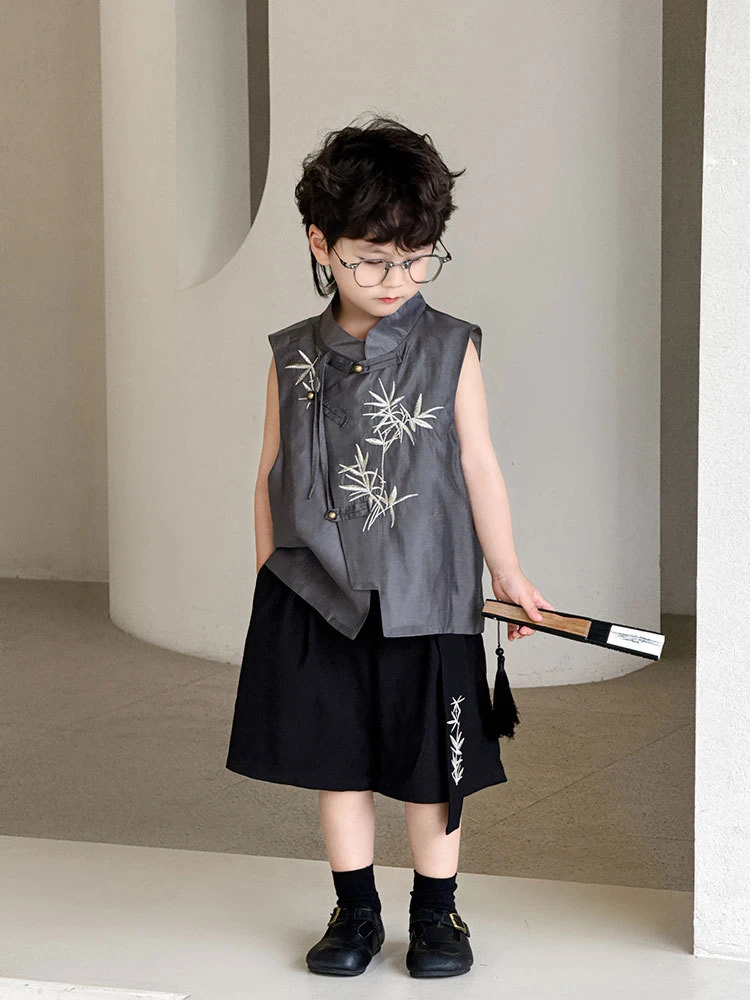 男童套装2025夏新款儿童节日表演汉服新中式竹叶刺绣无袖马甲短裤