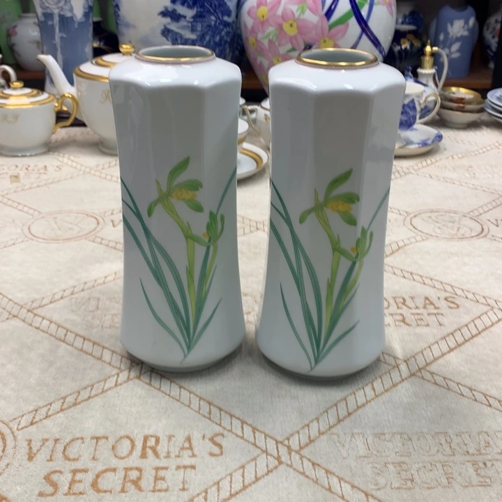 摆件隐隐约约记得