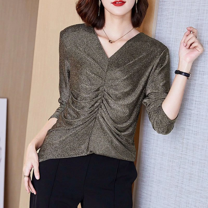 大码女装春秋遮肚子长袖打底衫洋气v领亮丝小衫高弹200斤上衣5247