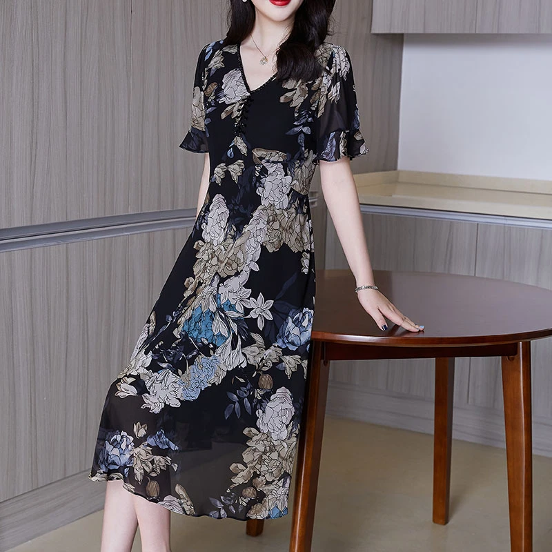 大码女装雪纺连衣裙2025夏季牡丹花V领重工钉珠A字高腰裙子1175