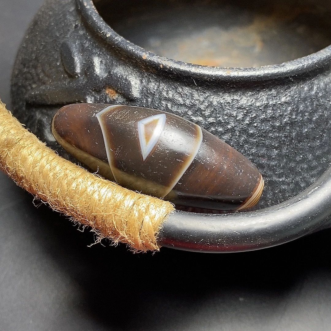 天然缠丝玛瑙桶珠吊坠挂件颈饰