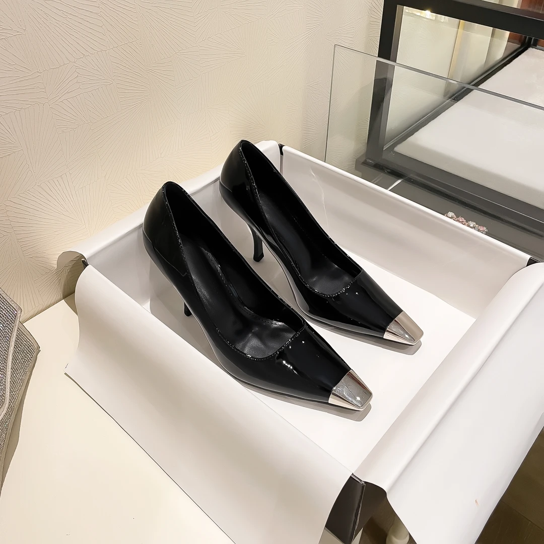 2025年浅口高跟鞋秋冬新款朴彩英同款金属方头细跟黑色御姐单鞋