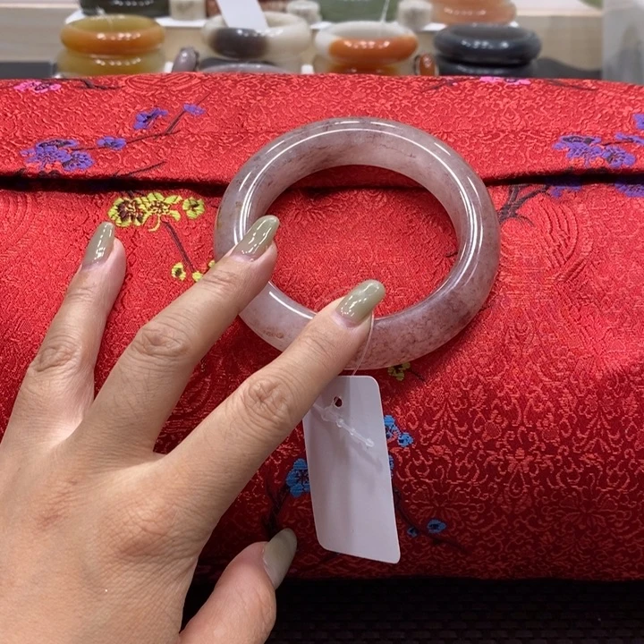 石英质玉手镯未镶嵌@**爱