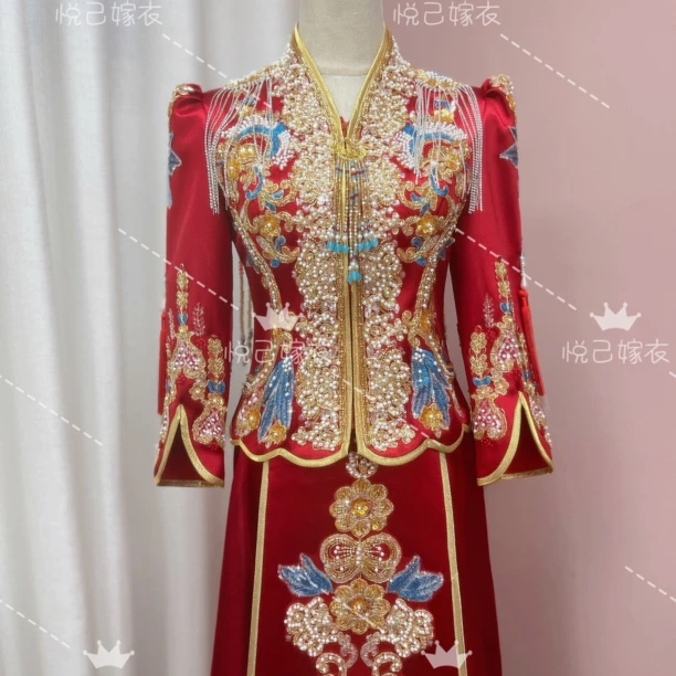 秀禾服2024新款高端结婚新娘出嫁服中式平时v领大码显瘦龙凤褂女