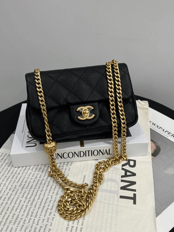 全新未使用 Chanel/香奈儿 23P爱心黑金大mini 19cm全套 拍下送检