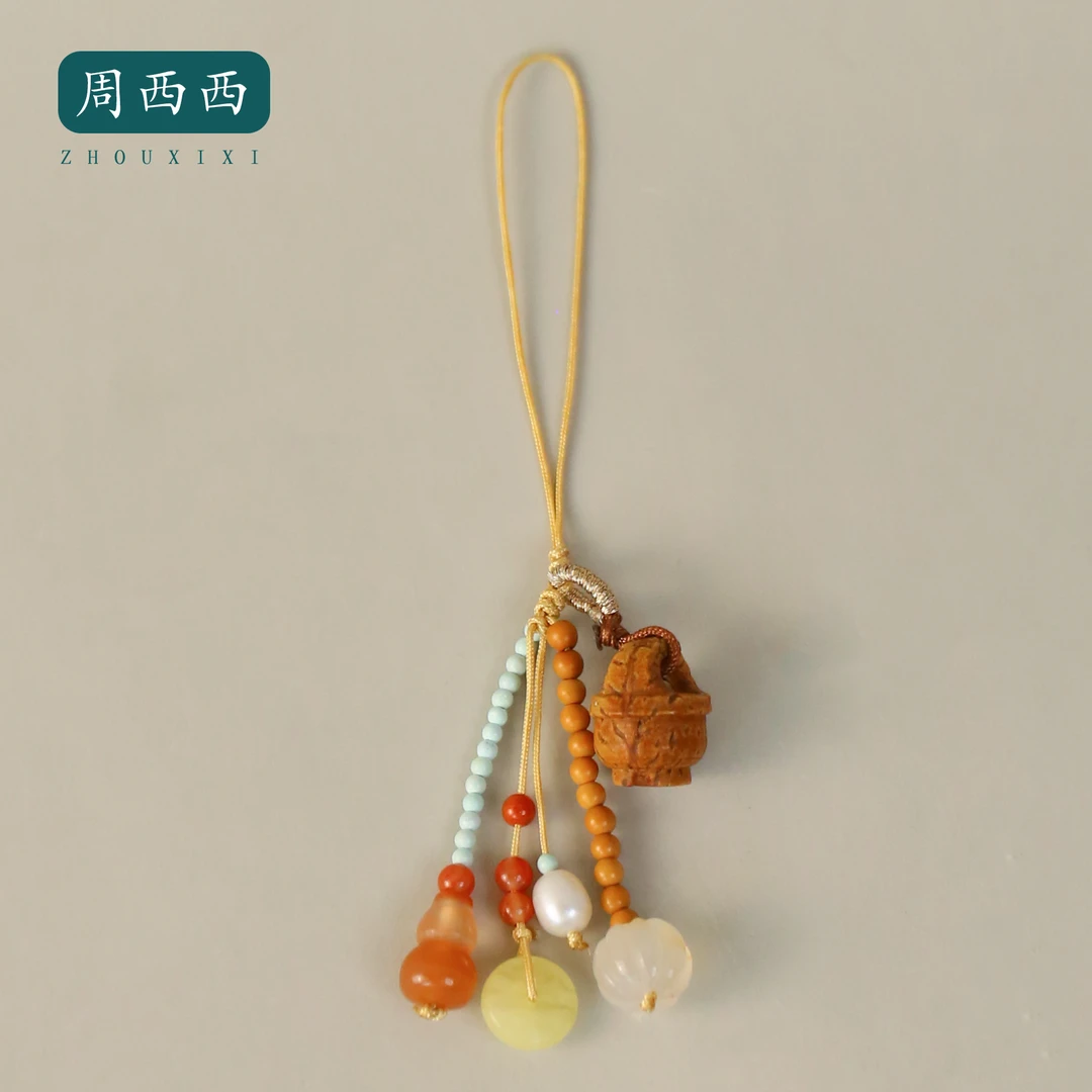 周西西精美珠宝南红玛瑙多宝手机链轻奢时尚百搭多样性发货14326